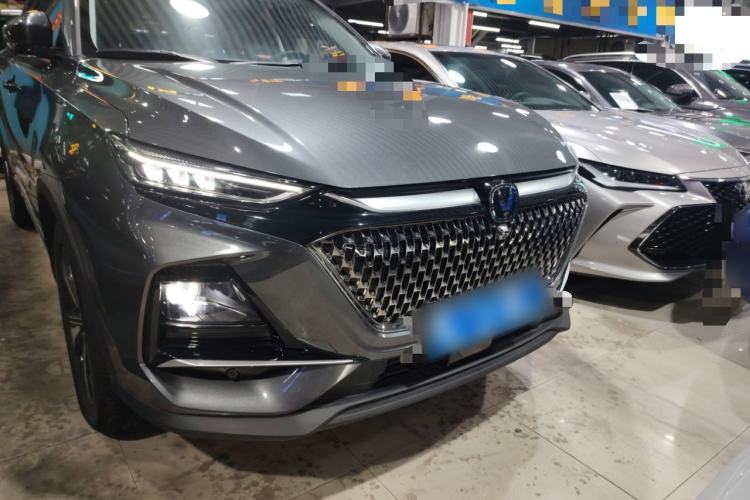 Used CHANGAN X7 PLUS 2024 1.5T Automatic Luxury 7-Seater Front