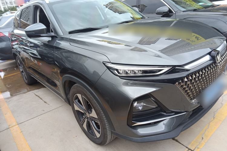 Used CHANGAN X7 PLUS 2024 1.5T Automatic Luxury 7-Seater Front Right 45 Deg