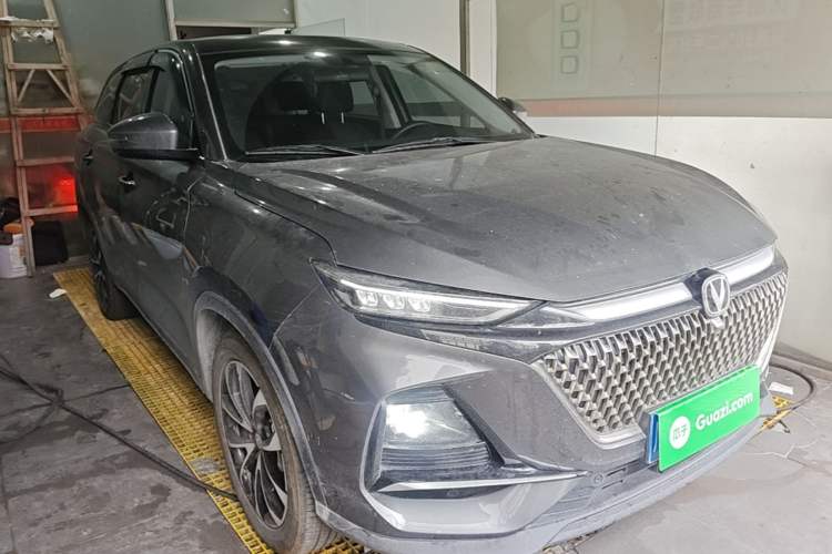 Used CHANGAN X7 PLUS 2024 1.5T Automatic Prestige 7-Seater Front Right 45 Deg