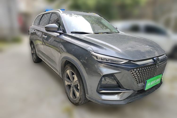 Used CHANGAN X7 PLUS 2024 1.5T Automatic Prestige 7-Seater Front Right 45 Deg