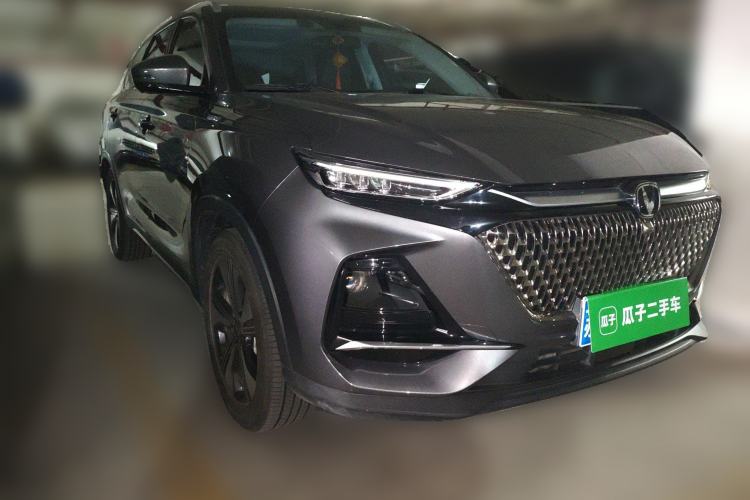Used CHANGAN X7 PLUS 2024 1.5T Automatic Prestige 7-Seater Front Right 45 Deg