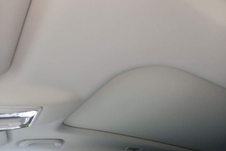 Used CHANGAN X7 PLUS 2024 1.5T Automatic Luxury 7-Seater Headliner