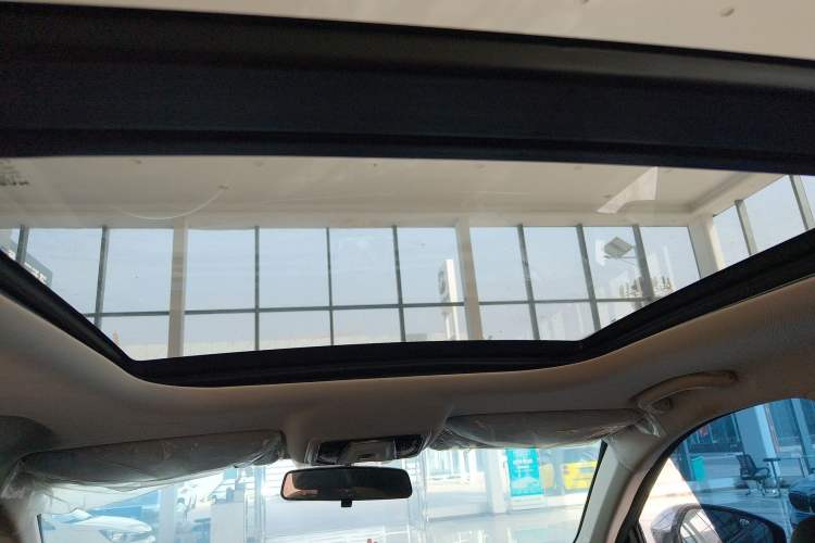 Used CHANGAN X7 PLUS 2024 1.5T Automatic Prestige 7-Seater Headliner