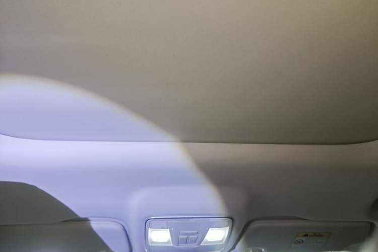Used CHANGAN X7 PLUS 2024 1.5T Automatic Prestige 7-Seater Headliner