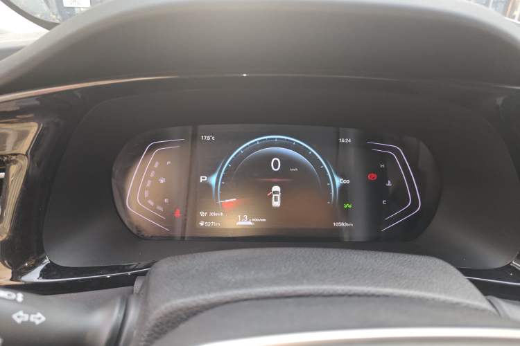 Used CHANGAN X7 PLUS 2024 1.5T Automatic Prestige 7-Seater Instrument Cluster