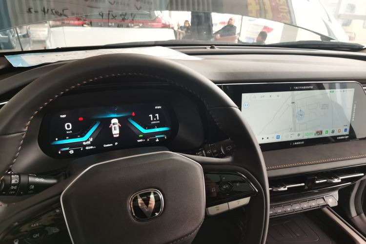 Used CHANGAN X7 PLUS 2024 1.5T Automatic Luxury 7-Seater Instrument Cluster