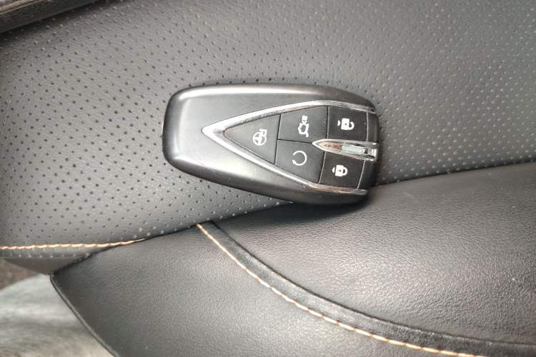 Used CHANGAN X7 PLUS 2024 1.5T Automatic Luxury 7-Seater Interior 1