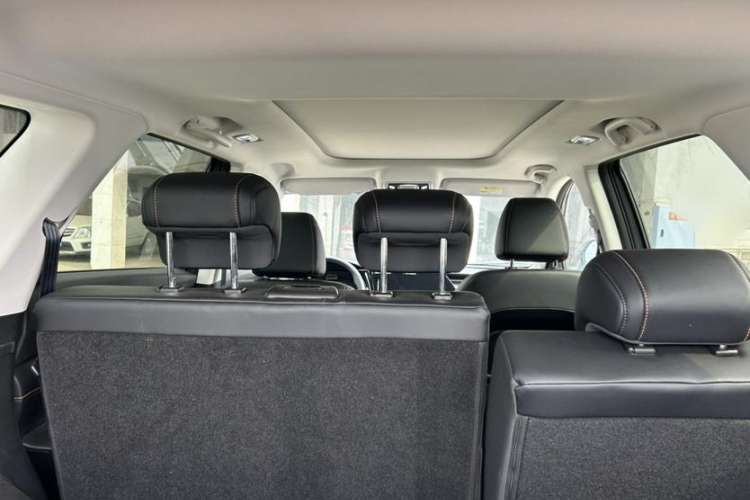 Used CHANGAN X7 PLUS 2024 1.5T Automatic Luxury 7-Seater Interior 10