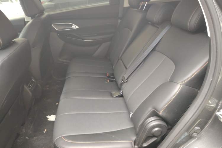 Used CHANGAN X7 PLUS 2024 1.5T Automatic Luxury 7-Seater Interior 4