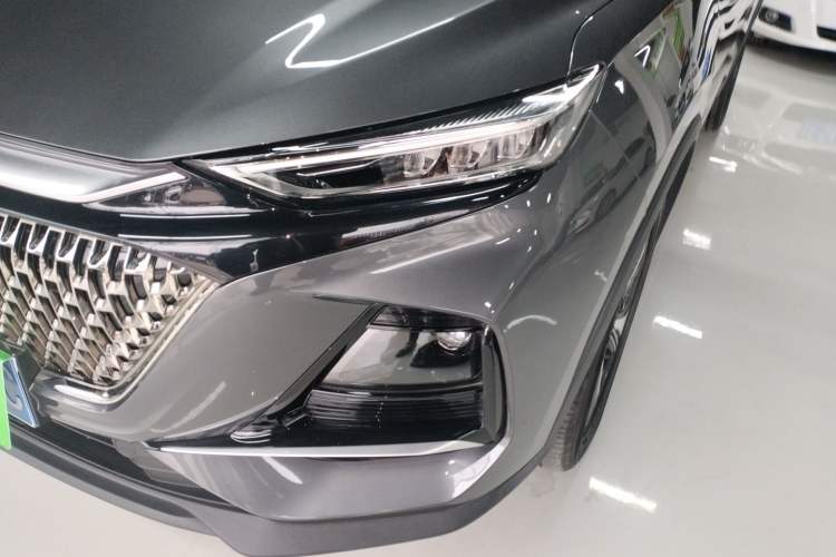 Used CHANGAN X7 PLUS 2024 1.5T Automatic Prestige 7-Seater Left Front Headlight