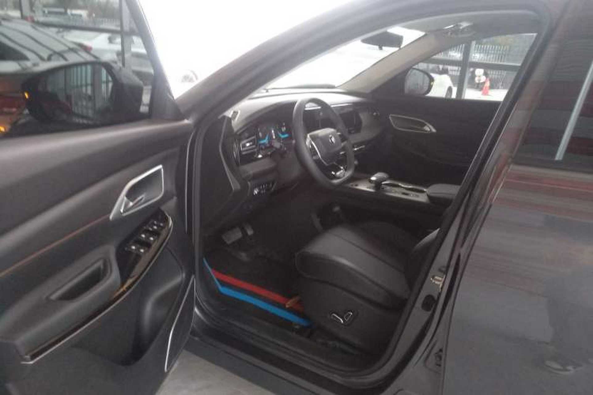 Used CHANGAN X7 PLUS 2024 1.5T Automatic Luxury 7-Seater Left Front Seat