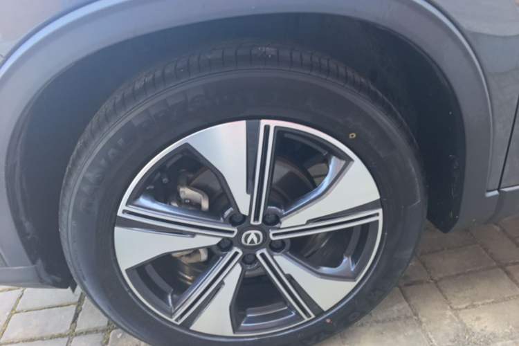 Used CHANGAN X7 PLUS 2024 1.5T Automatic Smart Enjoyment 5-Seater Left Front Wheel Hub
