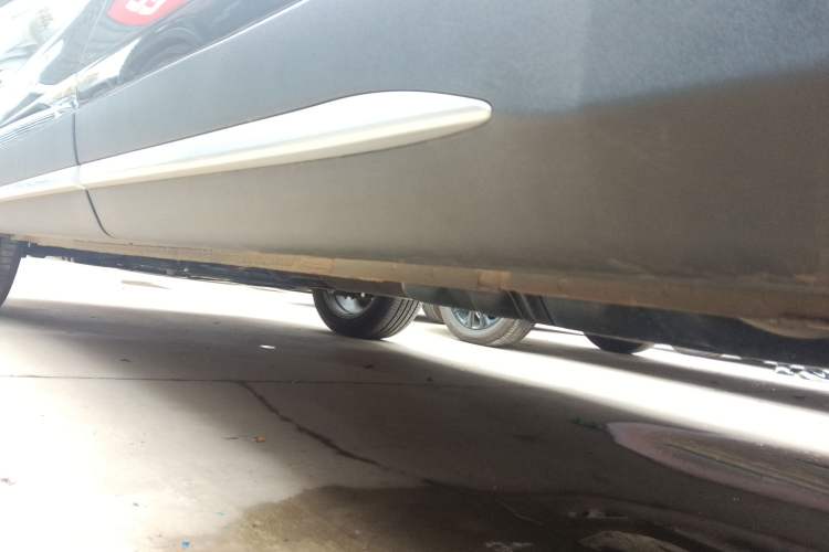 Used CHANGAN X7 PLUS 2024 1.5T Automatic Luxury 7-Seater Left Side Sill