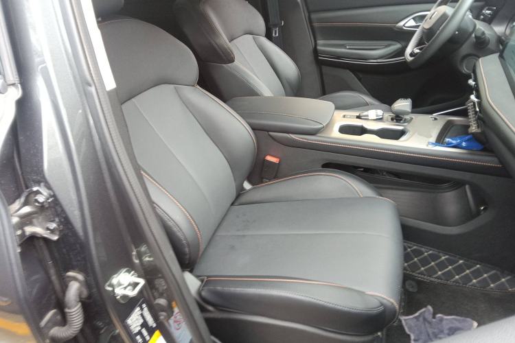 Used CHANGAN X7 PLUS 2024 1.5T Automatic Luxury 7-Seater Right Front Seat