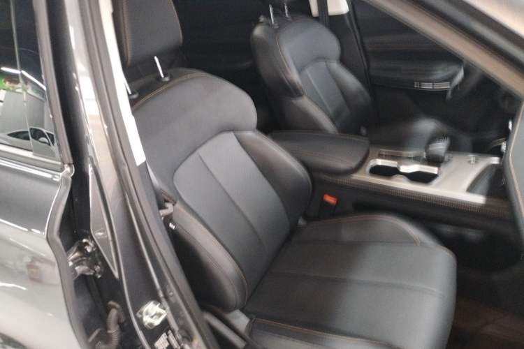 Used CHANGAN X7 PLUS 2024 1.5T Automatic Prestige 7-Seater Right Front Seat