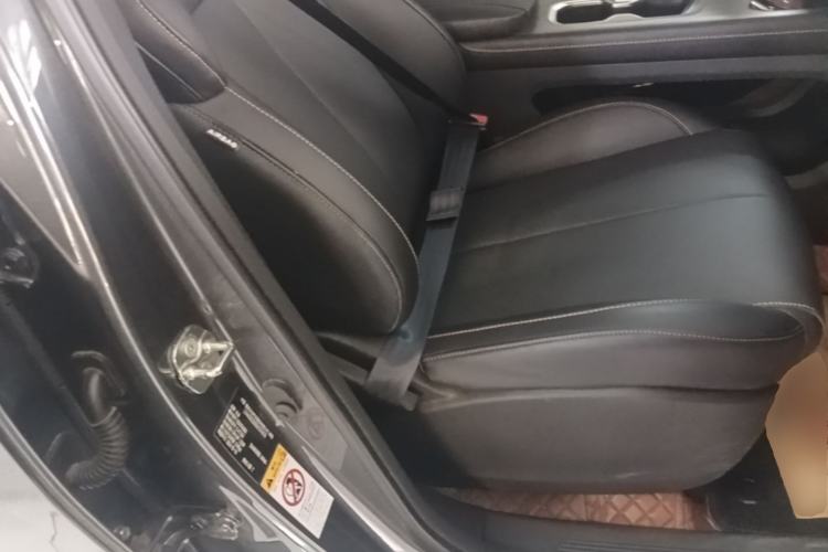 Used CHANGAN X7 PLUS 2024 1.5T Automatic Prestige 7-Seater Right Front Seat