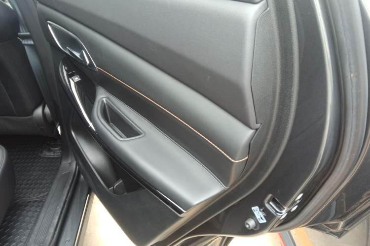 Used CHANGAN X7 PLUS 2024 1.5T Automatic Luxury 7-Seater Right Rear Door Interior