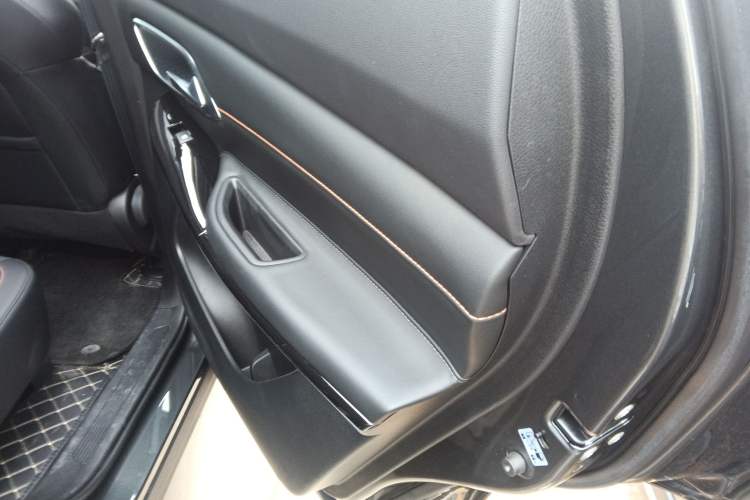 Used CHANGAN X7 PLUS 2024 1.5T Automatic Luxury 7-Seater Right Rear Door Interior