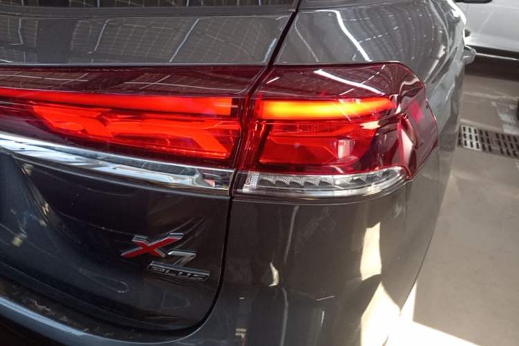 Used CHANGAN X7 PLUS 2024 1.5T Automatic Prestige 7-Seater Right Rear Taillight