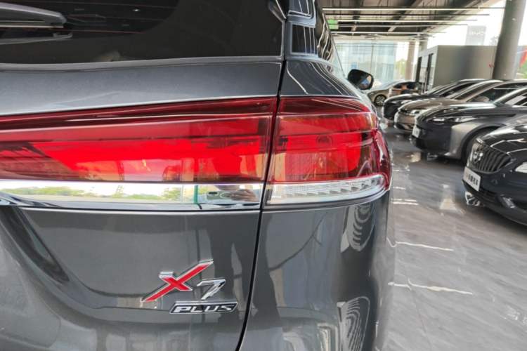 Used CHANGAN X7 PLUS 2024 1.5T Automatic Smart Enjoyment 5-Seater Right Rear Taillight