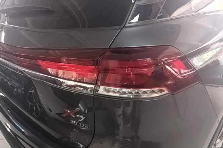 Used CHANGAN X7 PLUS 2024 1.5T Automatic Prestige 7-Seater Right Rear Taillight