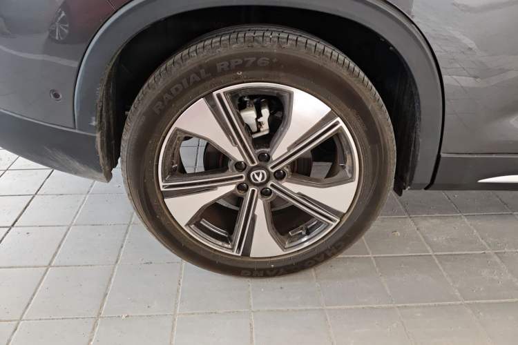 Used CHANGAN X7 PLUS 2024 1.5T Automatic Luxury 7-Seater Right Rear Wheel Hub