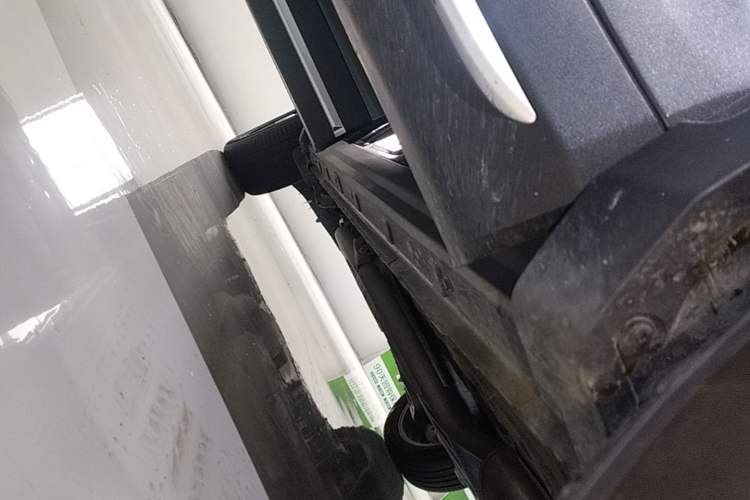 Used CHANGAN X7 PLUS 2024 1.5T Automatic Prestige 7-Seater Right Side Sill