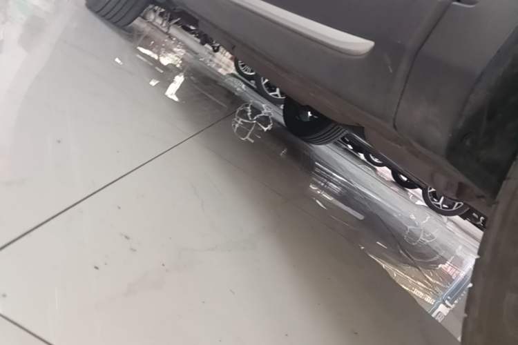 Used CHANGAN X7 PLUS 2024 1.5T Automatic Prestige 7-Seater Right Side Sill