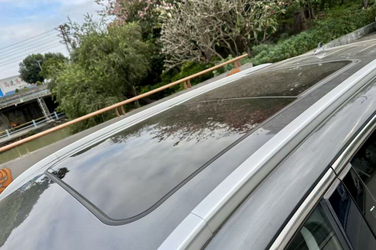 Used CHANGAN X7 PLUS 2024 1.5T Automatic Luxury 7-Seater Roof
