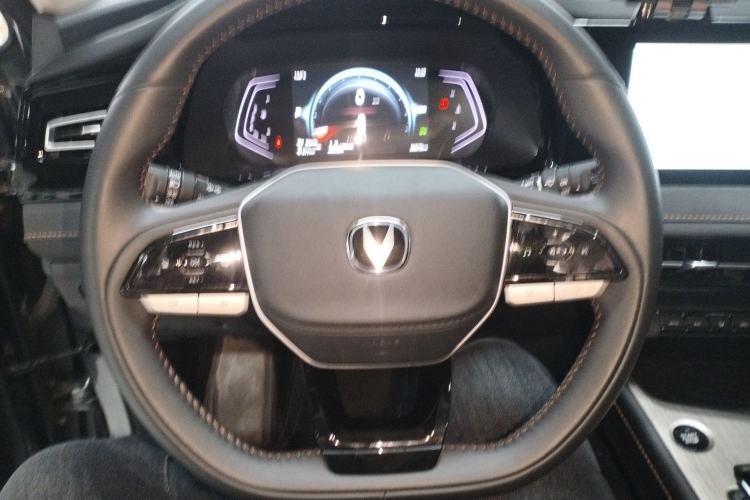 Used CHANGAN X7 PLUS 2024 1.5T Automatic Prestige 7-Seater Steering Wheel
