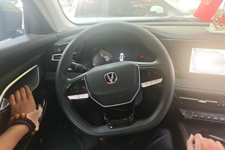 Used CHANGAN X7 PLUS 2024 1.5T Automatic Prestige 7-Seater Steering Wheel