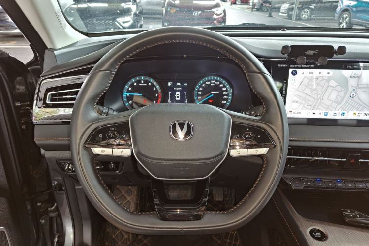 Used CHANGAN X7 PLUS 2024 1.5T Automatic Smart Enjoyment 5-Seater Steering Wheel