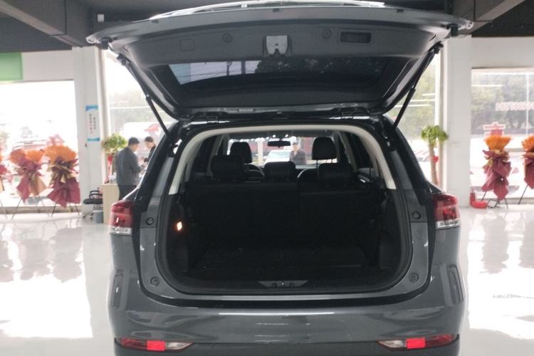 Used CHANGAN X7 PLUS 2024 1.5T Automatic Prestige 7-Seater Trunk