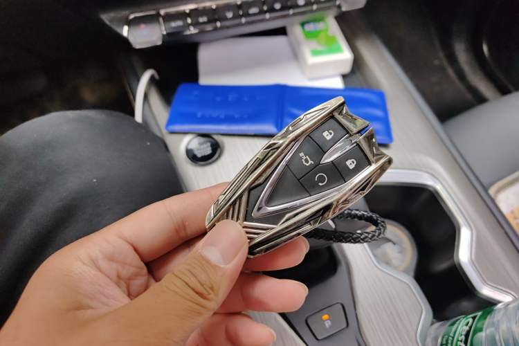 Used CHANGAN X7 PLUS 2024 1.5T Automatic Prestige 7-Seater Vehicle Key