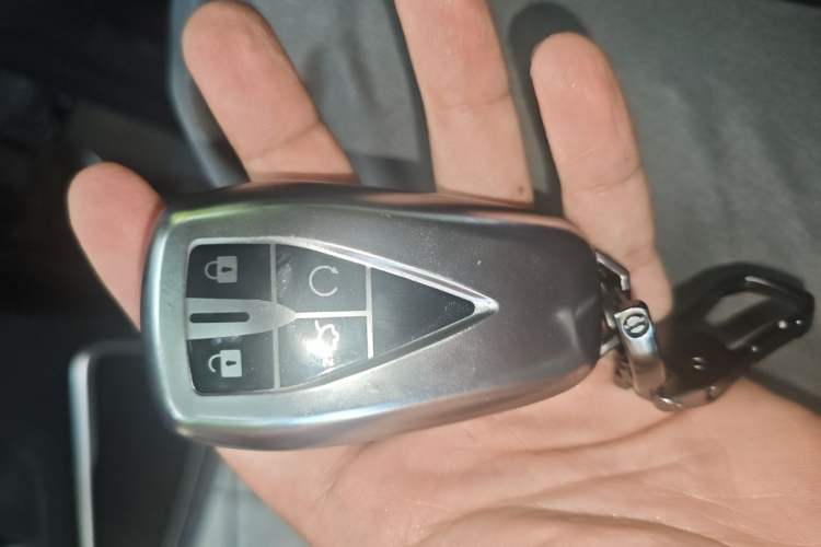 Used CHANGAN X7 PLUS 2024 1.5T Automatic Prestige 7-Seater Vehicle Key