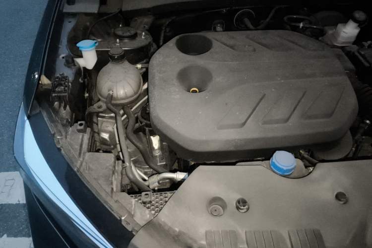 Used CHANGAN X7 PLUS 2024 1.5T Automatic Smart Enjoyment 5-Seater Engine Bay Right