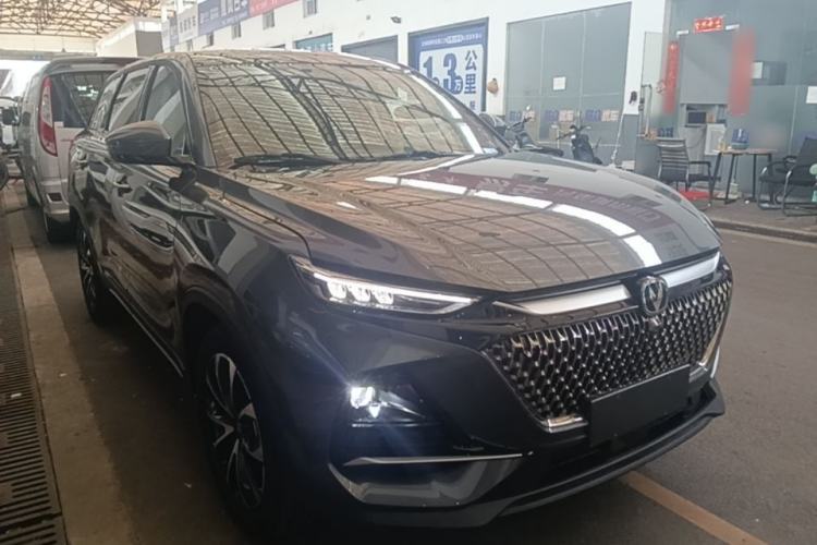 Used CHANGAN X7 PLUS 2024 1.5T Automatic Prestige 7-Seater Exterior 1