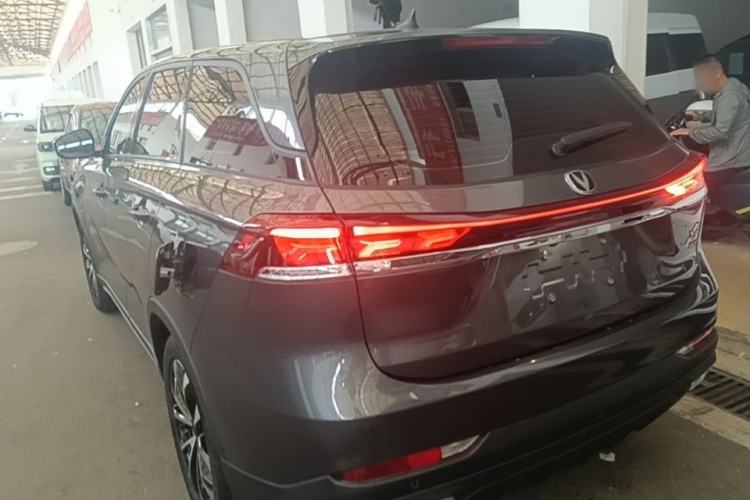 Used CHANGAN X7 PLUS 2024 1.5T Automatic Prestige 7-Seater Exterior 2
