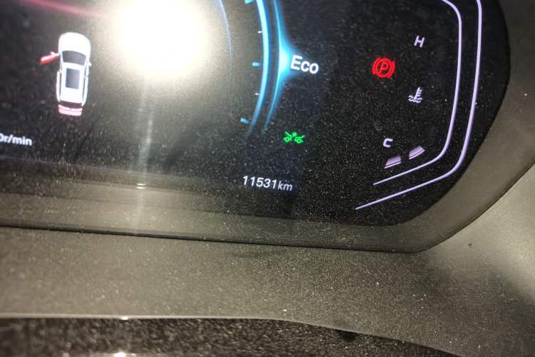 Used CHANGAN X7 PLUS 2024 1.5T Automatic Prestige 7-Seater Odometer Close Up