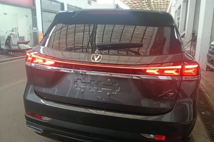 Used CHANGAN X7 PLUS 2024 1.5T Automatic Prestige 7-Seater Rear