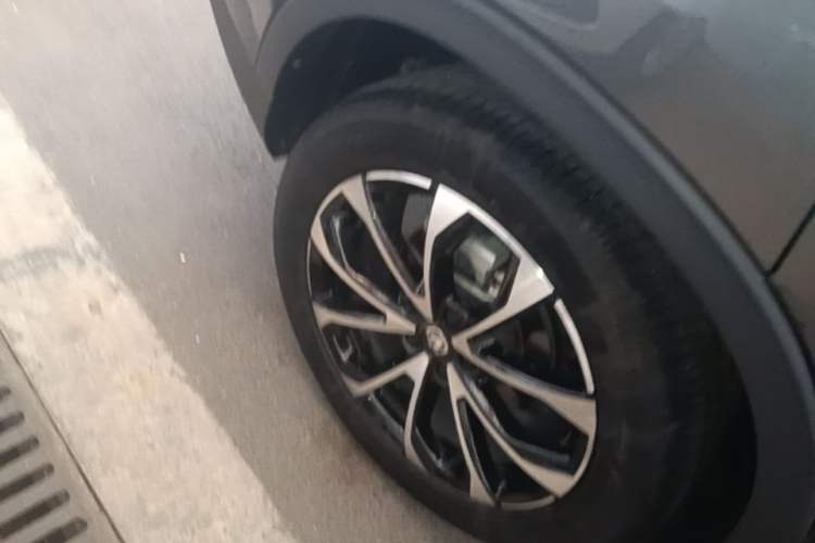 Used CHANGAN X7 PLUS 2024 1.5T Automatic Prestige 7-Seater Right Rear Wheel Hub
