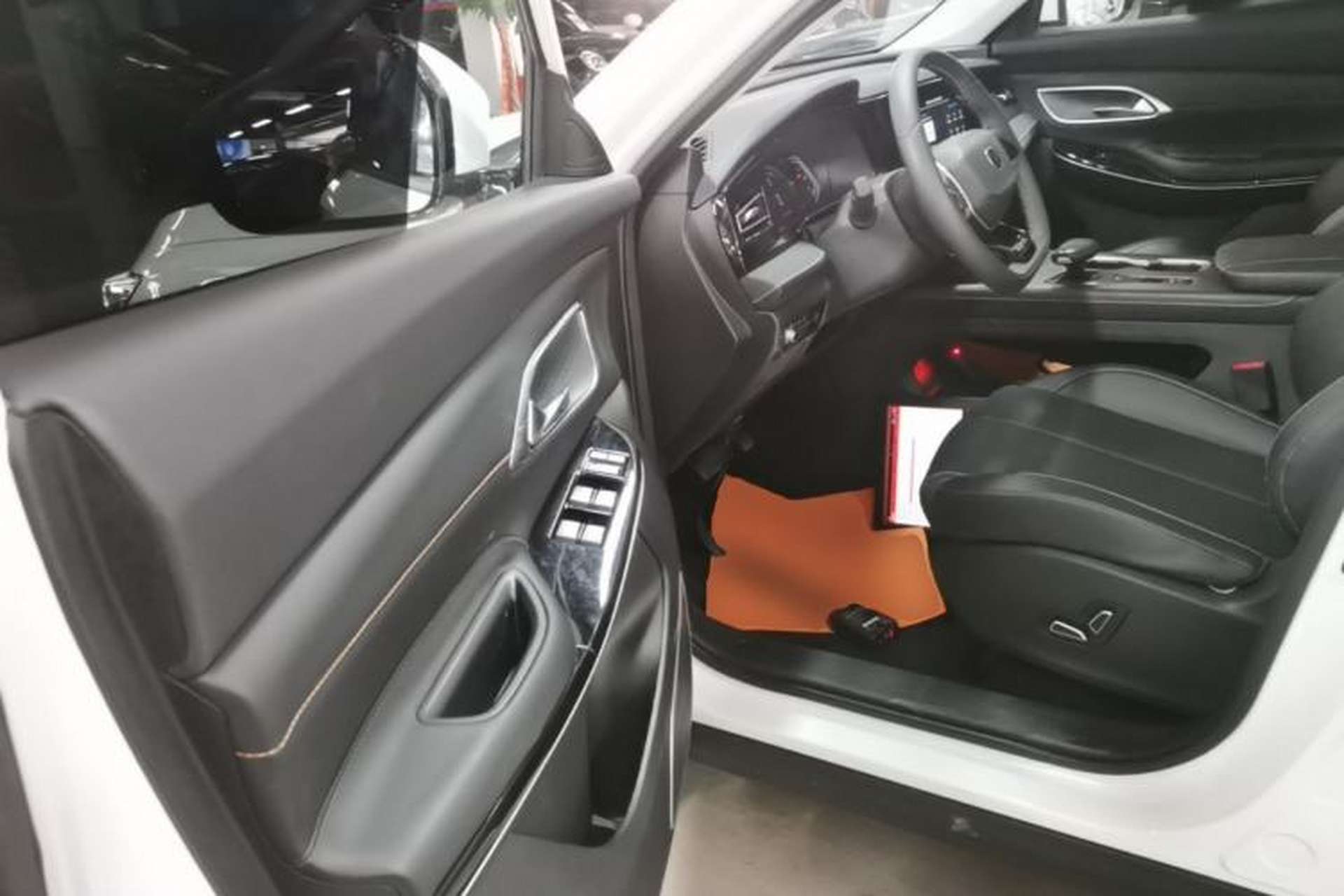 Used CHANGAN X7 PLUS 2024 1.5T Automatic Prestige 7-Seater Driver Seat