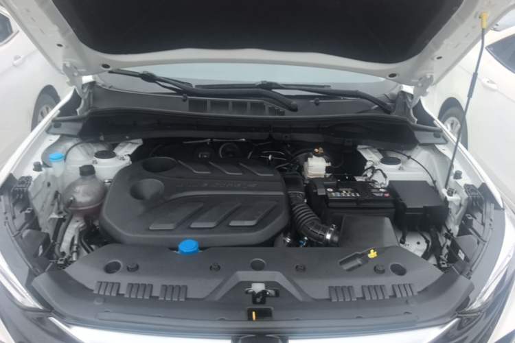 Used CHANGAN X7 PLUS 2024 1.5T Automatic Luxury Edition 5 Seats Engine Bay
