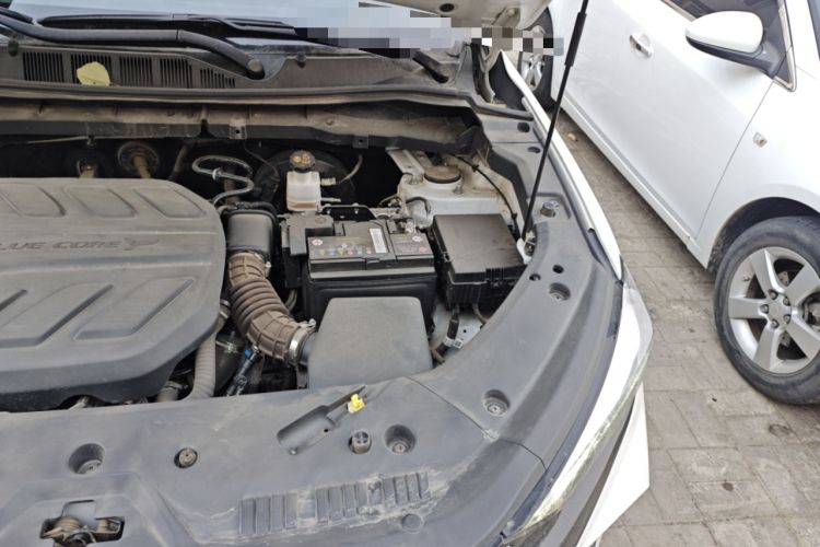 Used CHANGAN X7 PLUS 2024 1.5T Automatic Luxury 7-Seater Engine Bay Left