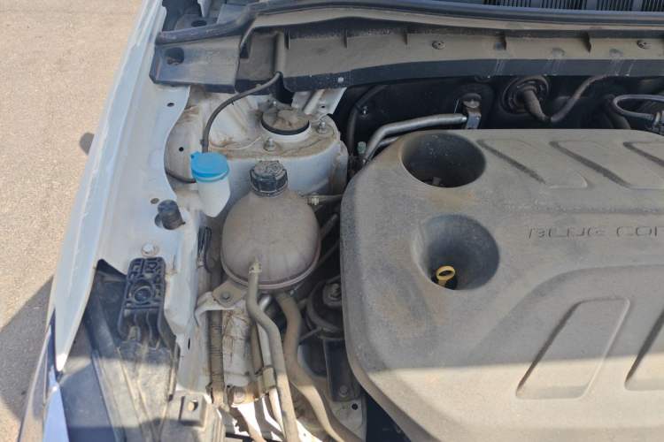 Used CHANGAN X7 PLUS 2024 1.5T Automatic Smart Enjoyment 5-Seater Engine Bay Right