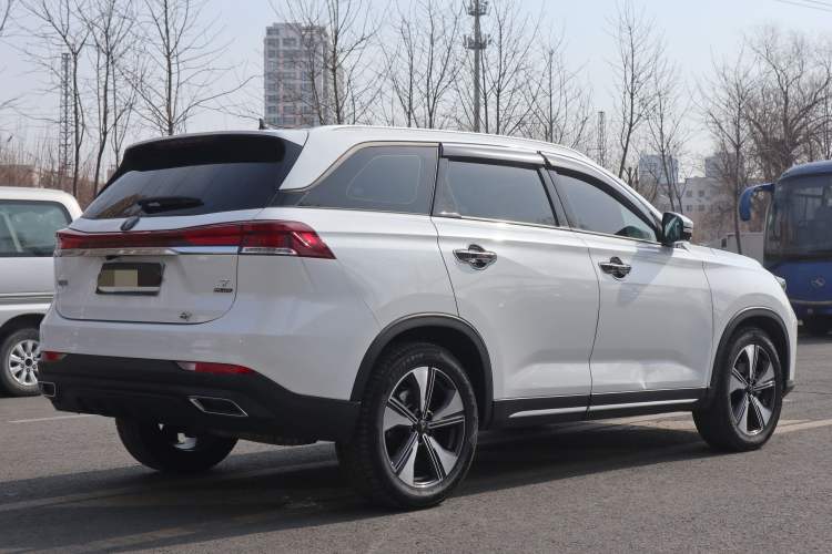 Used CHANGAN X7 PLUS 2024 1.5T Automatic Smart Enjoyment 5-Seater Exterior 2