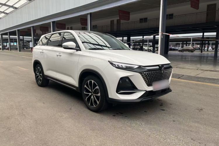 Used CHANGAN X7 PLUS 2024 1.5T Automatic Prestige 7-Seater Exterior 4