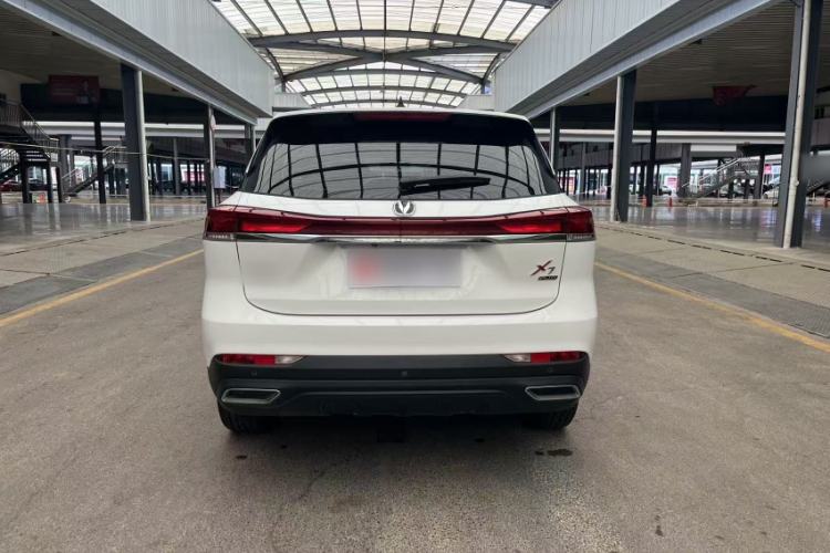 Used CHANGAN X7 PLUS 2024 1.5T Automatic Prestige 7-Seater Exterior 6