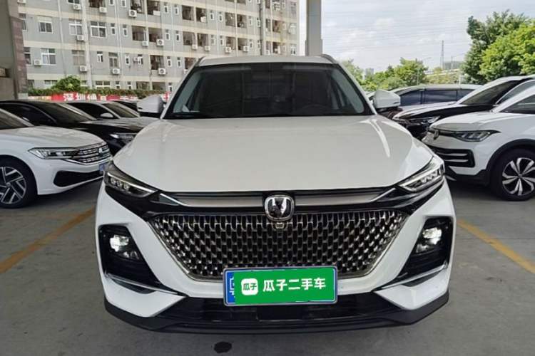 Used CHANGAN X7 PLUS 2024 1.5T Automatic Prestige 7-Seater Front