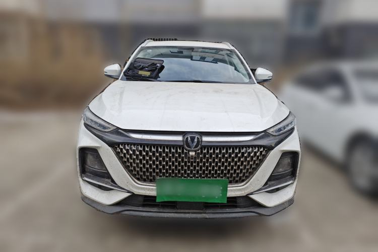 Used CHANGAN X7 PLUS 2024 1.5T Automatic Luxury 7-Seater Front